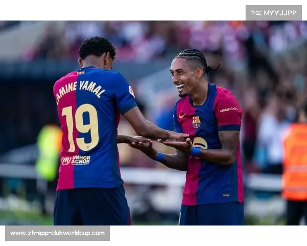 沙特金元风暴再袭!巴萨三巨头遭沙特三强围猎,拉菲尼亚或成突破口 沙特金元风暴再袭!巴萨三巨头遭沙特三强围猎,拉菲尼亚或成突破口