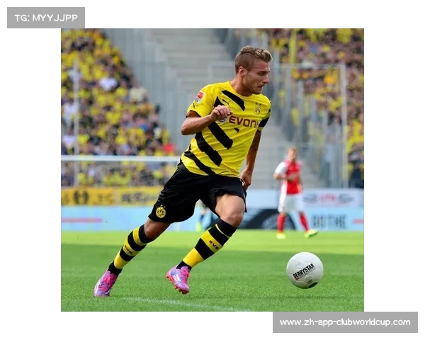 意甲金靴奖历史得主全览与金靴详细记录分析 意甲金靴奖历史得主全览与金靴详细记录分析