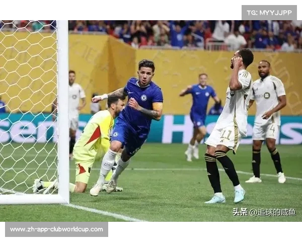 世俱杯博卡青年与本菲卡激战平局 VAR判罚改变比赛走势 世俱杯博卡青年与本菲卡激战平局 VAR判罚改变比赛走势