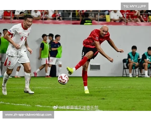 中超罗慕洛制胜 成都蓉城力克上海申花迎来首场胜利 中超罗慕洛制胜 成都蓉城力克上海申花迎来首场胜利